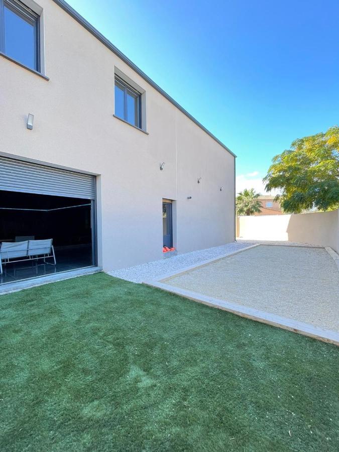400m2 Piscine Intérieure Chauffée * Agde