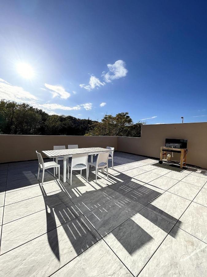 Villa 400m2 Piscine Intérieure Chauffée *