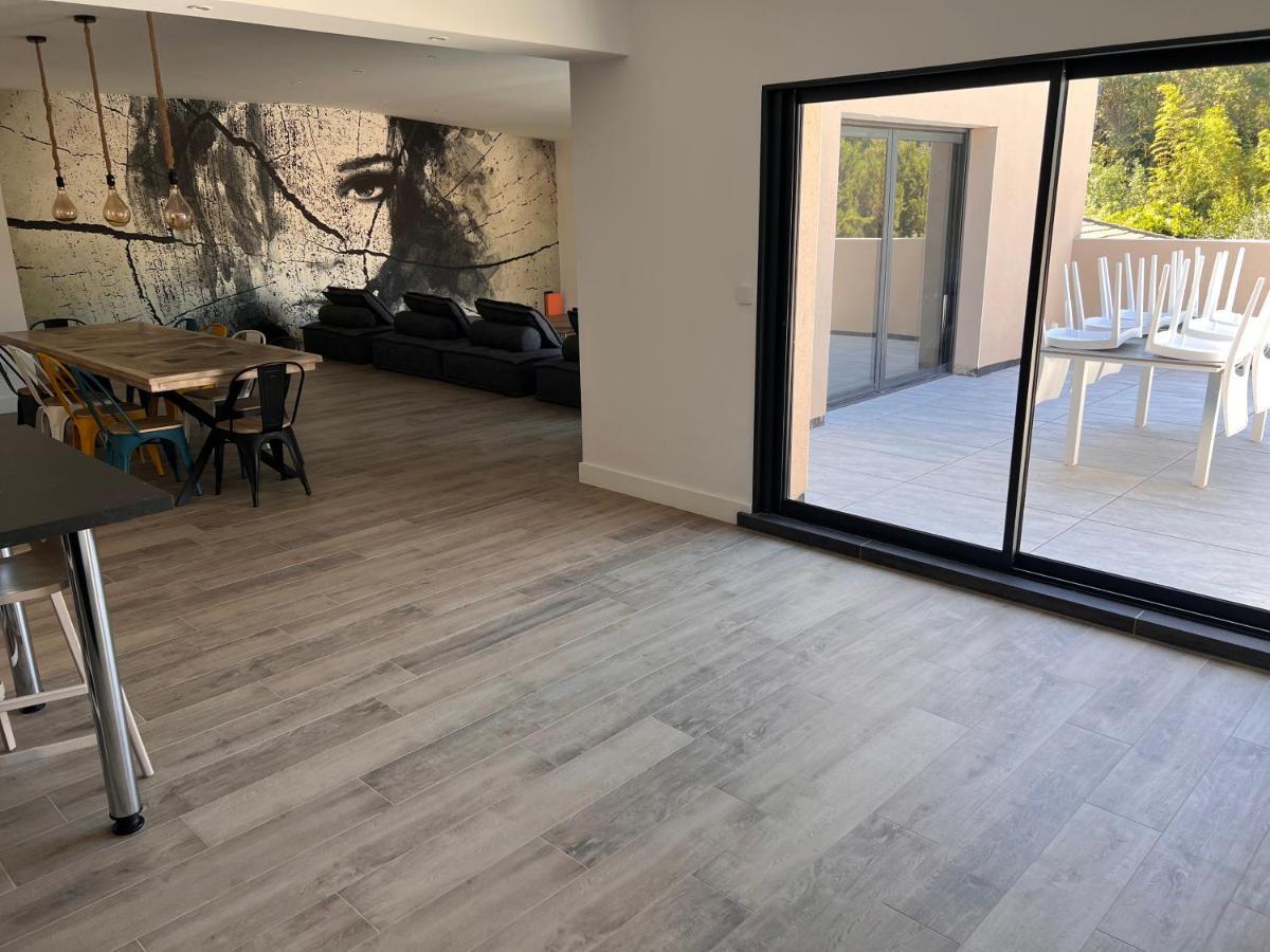 400m2 Piscine Interieure Tres Calme Agde